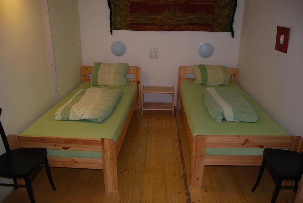Budapest Centrum Cozy Hostel